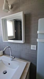 T2 "Le Vigny" Cosy et Lumineux, Parking privé, Idéal séjours et week-ends
