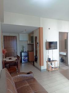 Staycation near airport