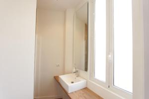 Terrace Apartment near Trastevere Station