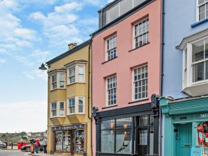 1 Bed in Tenby oc-95995