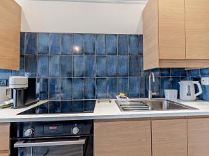 1 Bed in Tenby oc-95995