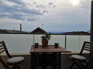 Studio Annecy, vue lac et montagne, garage