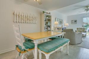 Walk to Beach! Hilton Head Island Escape with Pool