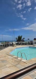 Apart Hotel Cobertura Duplex Frente Mar na Barra da Tijuca 2 Suítes Piscina e Vista Incrível
