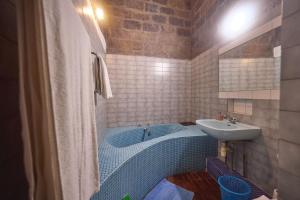 Villa Rock Stop Falls Gigiri