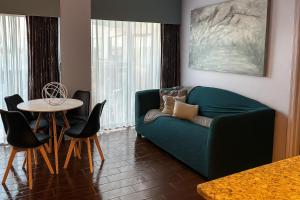 2301 Upgraded 2BR2Ba Enclave Resort View