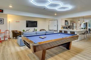 Private Outdoor Oasis: Group Escape in San Antonio