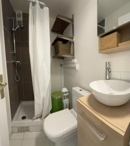 Cosy Studio with balcony Paris Center - Sorbonne - Pantheon - Notre-Dame