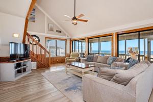A Bella Vista by Oak Island Accommodations