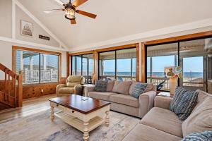 A Bella Vista by Oak Island Accommodations