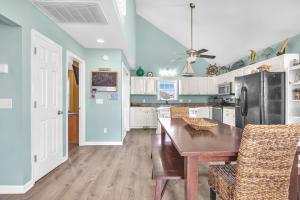 A Most Steller Place by Oak Island Accommodations