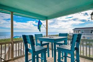 A Pirates Paradise by Oak Island Accommodations