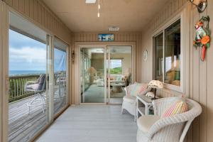A Searious Sunset View by Oak Island Accommodations