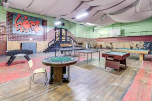 Family ATV Adventure Hub! Renovated Rental in Gary