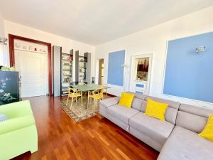 Attico Ginas Apartment