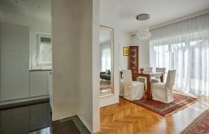 Apartments SIPARIS Zambratija