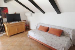 Apartments Zambratija with sea view