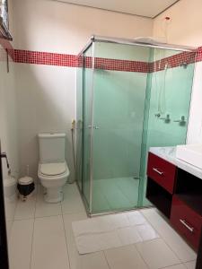 CASA AMPLA e MODERNA com Suíte