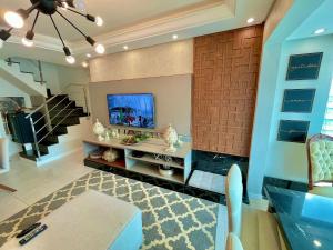 Ed. Isadora 1302 | Cobertura com Vista para o Mar