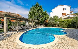 1 Bedroom Beach Front Apartment In Kampor