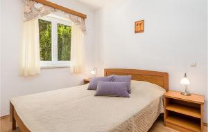 1 Bedroom Beach Front Apartment In Kampor