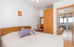 Nice Apartment In Kampor