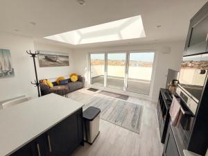 Roof Top Views- Central Broadstairs- Free Parking