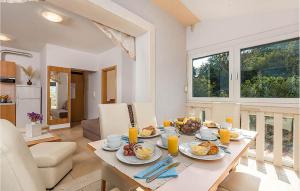 Stunning Apartment In Kampor With Swimming Pool