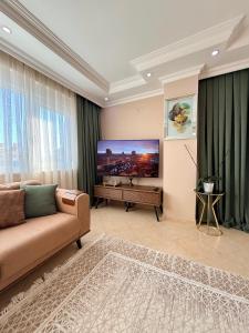 SA Apartments! 2BR Flat 150m to the Beach