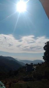 Mount Breeze-Nearby Bhimtal lake and Kainchi Dham