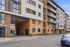 Stylish City Living with free 2-Bay Secure parking