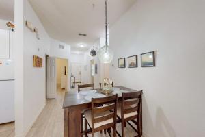 Second floor condo with shared pools tennis court sauna restaurant gym