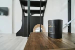 Cosy 2 Bed House in Bury with Free Parking by Kammili Properties