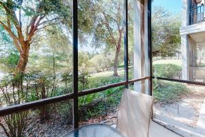 NearOrlando theme parks - family friendly condo w shared amenities