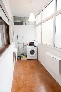 5 bedroom flat in Serra do Pilar