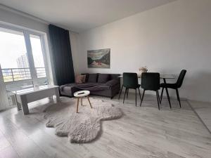 Eco apartment, Smart Plaza Polytech, railway, Охматдит