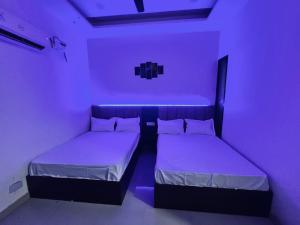 Hotel heaven inn