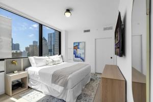 Bright 1BR Downtown-15th FloorResort-Style Amenities