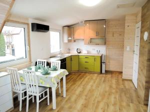 Apartment in Wise ka with a large terrace