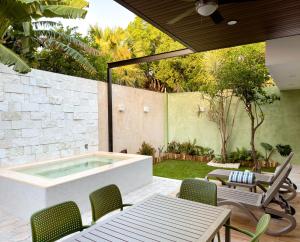 Suite Premium con piscina privada en Valladolid - Penca Leonor 12