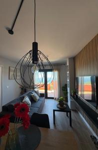 Apartamento moderno con amplia terraza y vistas al mar