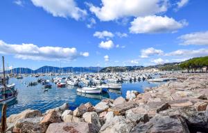 Stunning Apartment In Recco With Wifi