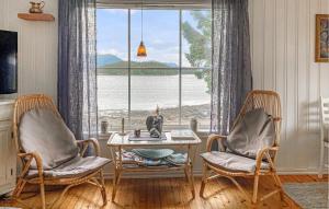 Gorgeous Home In Øydegard With Harbor View