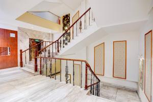 Super LElegant Hotel & Banquet Nearest Vaishali Metro Station