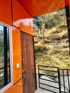 Hilansh hotel and restaurant