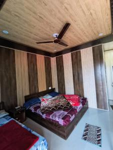 Hilansh hotel and restaurant