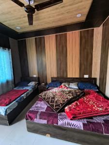 Hilansh hotel and restaurant