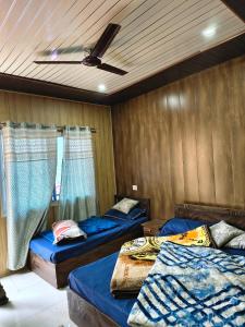 Hilansh hotel and restaurant