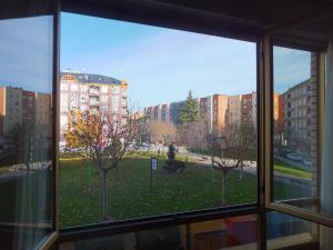 www Apartamento Conde de León wordpress com Parking opcional