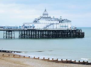 Modern Cosy, Two Beds, Close To City Centre And Seafront